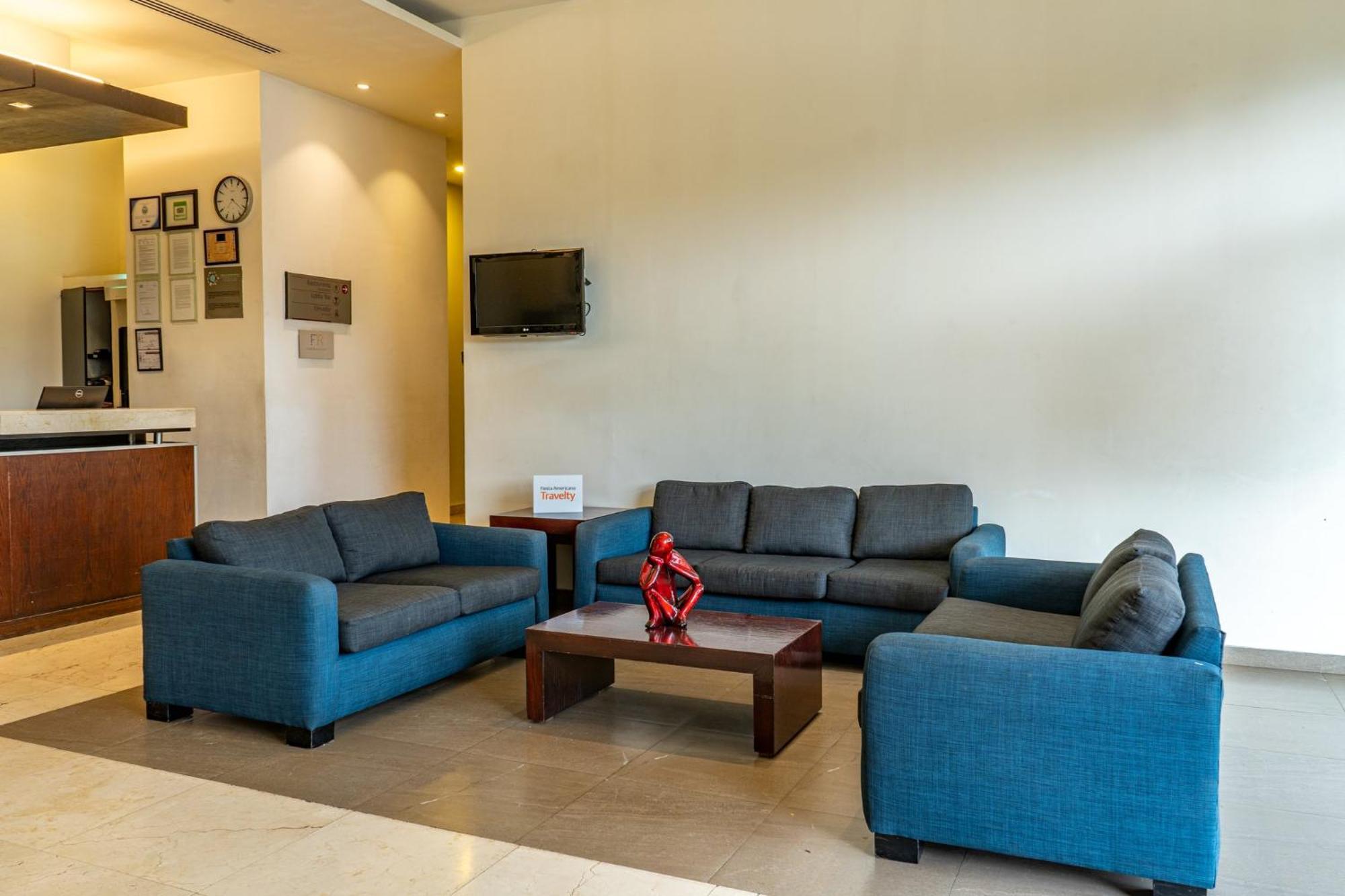 Fiesta Inn Tepic Exterior photo